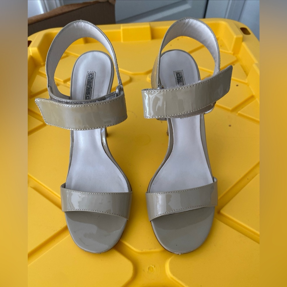 Charles David heel gray stilettos strap size 6